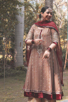 Sunehri kalidar - Rabia B